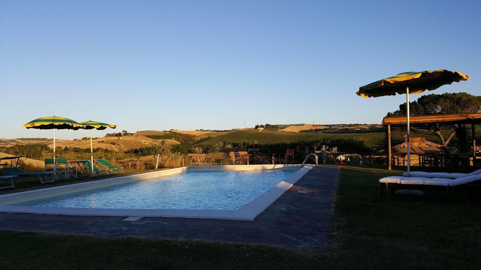 Casa Vacanze Fornace Buonconvento Luaran gambar